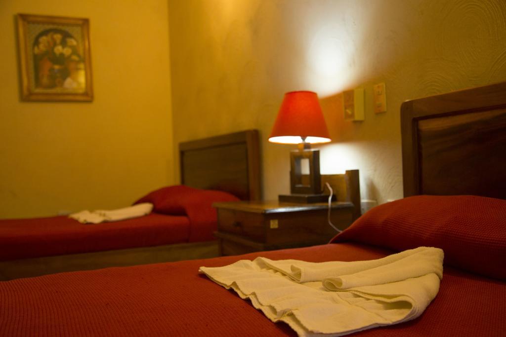 Hotel Villa Hermosa Retalhuleu Ngoại thất bức ảnh